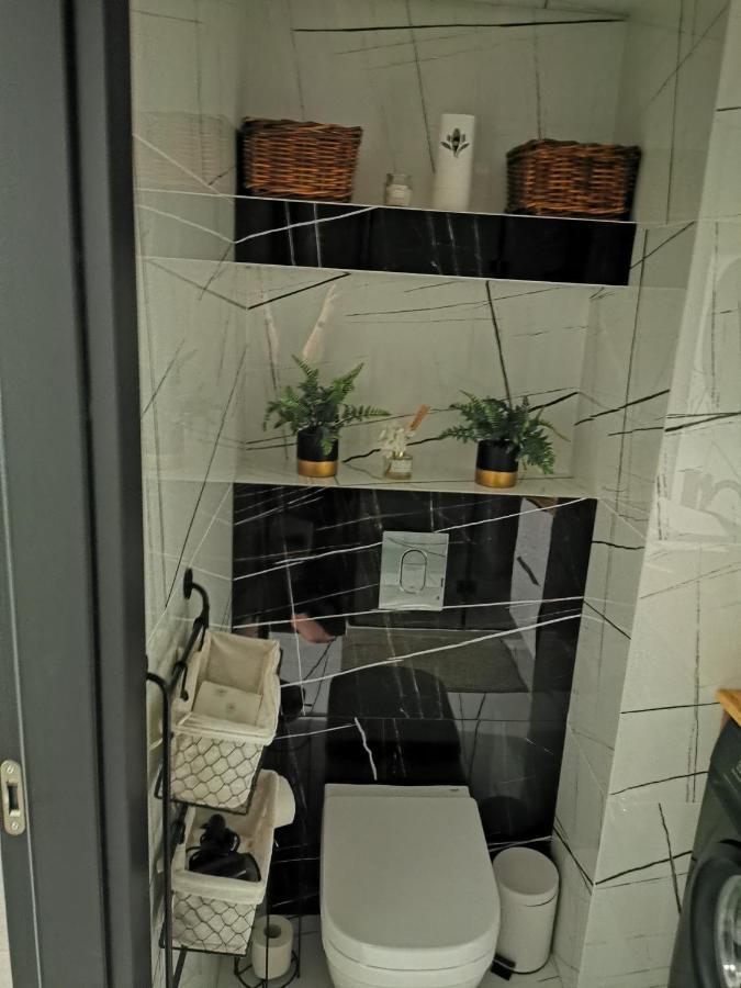 Apartament Przy Bursztynowym Stadionie Гданьск Экстерьер фото